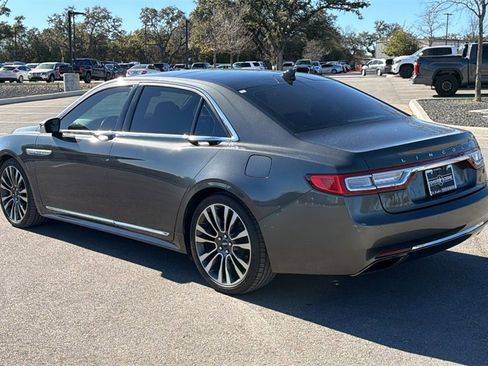 Used 2020 Lincoln Continental Reserve w/ Luxury Package image 3