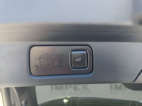 Used 2022 Ford Mustang Mach-E Premium AWD/4WD image 29