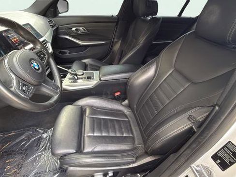 Used 2020 BMW M340i RWD image 13