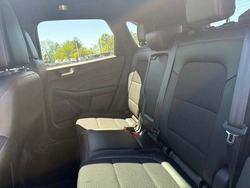 Used 2024 Ford Escape ST-Line w/ Tech Pack #1 FWD image 15