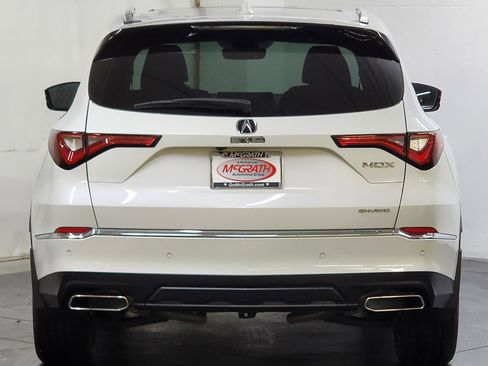 Used 2023 Acura MDX SH-AWD w/ Advance Package image 6