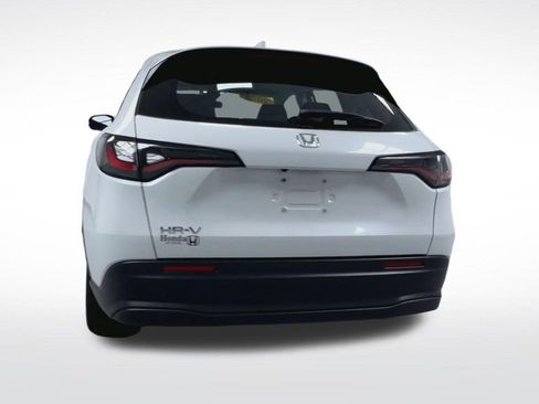 Used 2024 Honda HR-V LX image 10