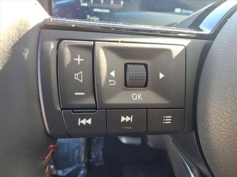 New 2026 Nissan Kicks SR w/ SR Premium Package image 21