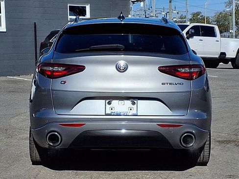 Used 2021 Alfa Romeo Stelvio Ti w/ Nero Edizione image 6