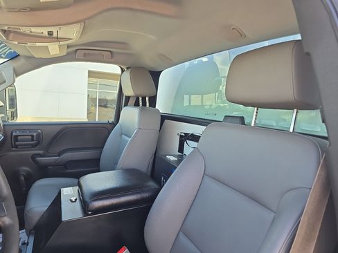 Used 2015 Chevrolet Silverado 3500 W/T image 17