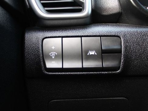 Used 2021 Kia Sportage LX image 28