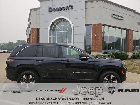 Certified 2023 Jeep Grand Cherokee 4WD 4xe image 1