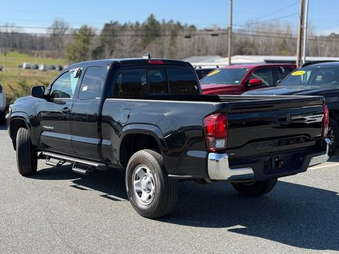 Certified 2023 Toyota Tacoma SR5 image 3