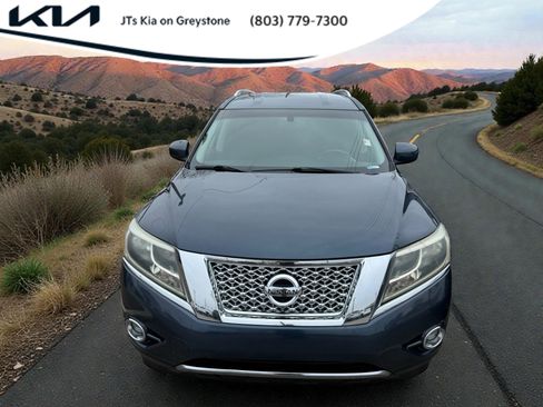 Used 2015 Nissan Pathfinder SV w/ Trailer Tow Package image 1