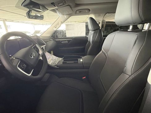 New 2026 INFINITI QX80 Pure w/ Cargo Package RWD image 8