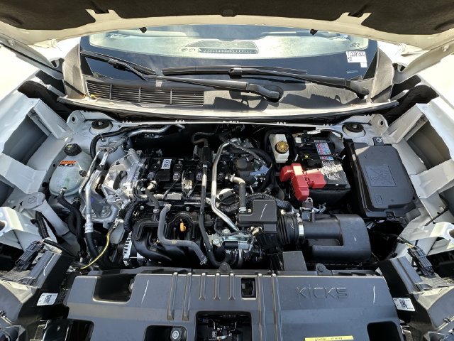 Used 2026 Nissan Kicks SV w/ SV Premium Package AWD/4WD image 32