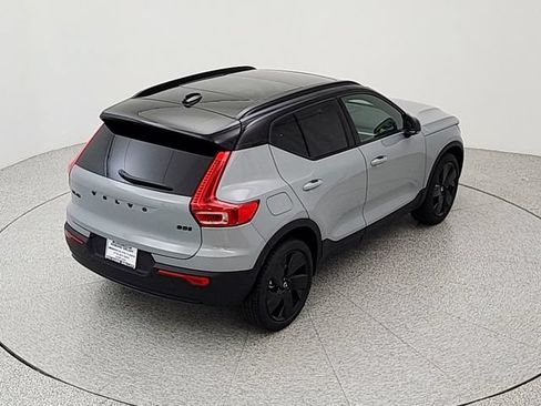 New 2026 Volvo XC40 B5 Ultra w/ Climate Package AWD/4WD image 34