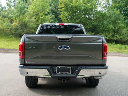 Used 2017 Ford F150 Lariat w/ Equipment Group 502A Luxury AWD/4WD image 4