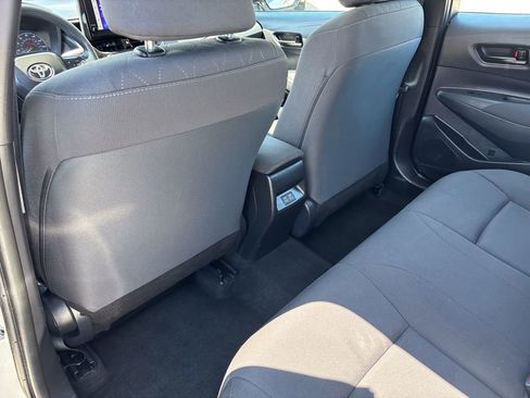 Used 2025 Toyota Corolla LE FWD image 39
