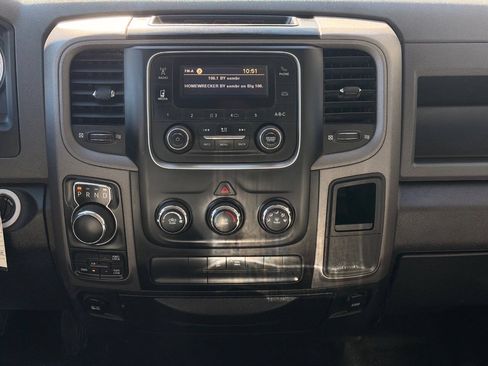 Used 2018 RAM 1500 Tradesman AWD/4WD image 12