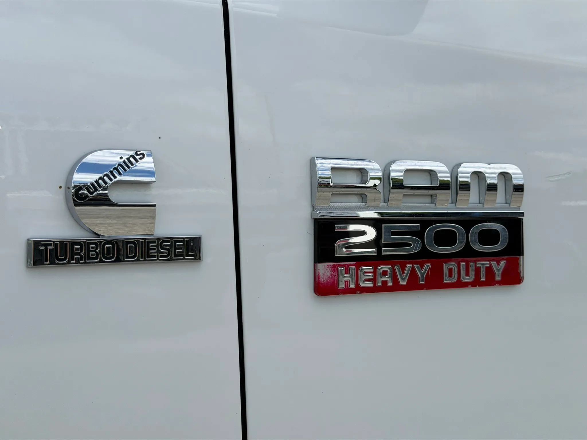 Used 2012 RAM 2500 SLT w/ Luxury Group AWD/4WD image 11