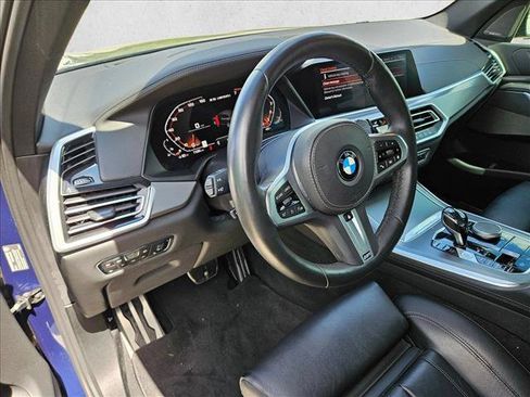 Used 2020 BMW X5 M50i w/ Premium Package AWD/4WD image 9