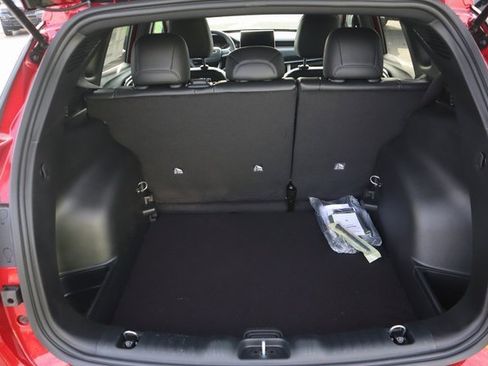 New 2026 Jeep Compass Latitude image 23