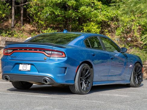 Used 2020 Dodge Charger Scat Pack w/ Dynamics Package RWD image 7
