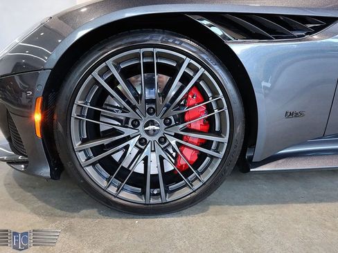 Used 2022 Aston Martin DBS Superleggera image 41