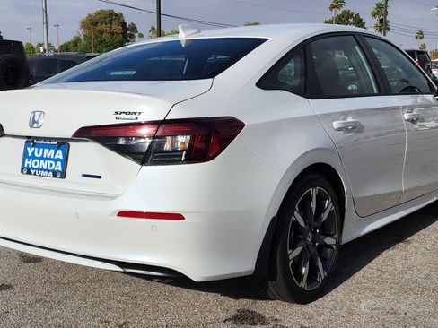 Used 2026 Honda Civic Sport Touring image 5