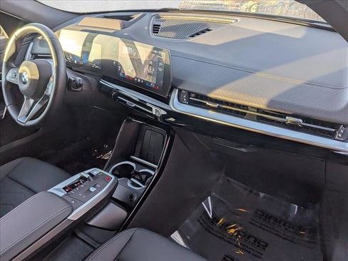Certified 2025 BMW X2 xDrive28i w/ Technology Package image 20