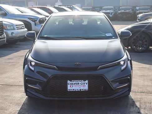 Certified 2023 Toyota Corolla SE image 2