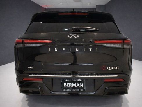 Used 2023 INFINITI QX60 Luxe w/ Performance Audio Package image 15