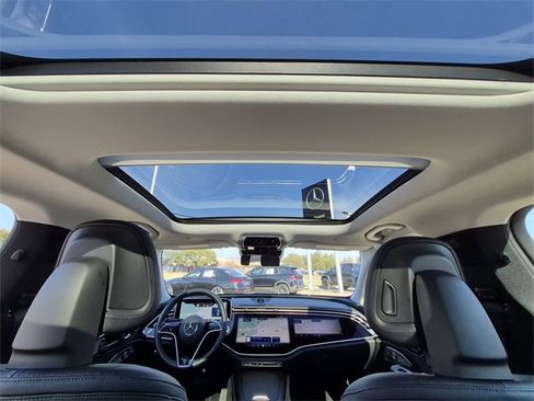 Certified 2025 Mercedes-Benz E 350 4MATIC Sedan image 37