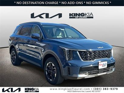 New 2025 Kia Sorento S