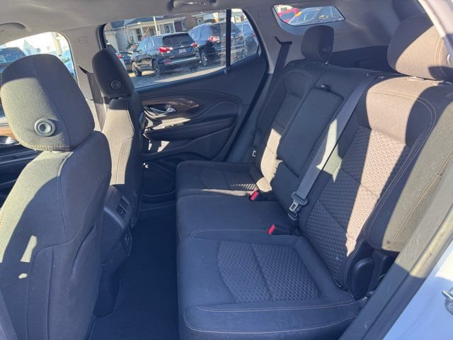 Used 2019 GMC Terrain SLE w/ Driver Convenience Package FWD image 16
