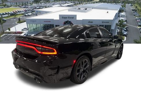 Used 2023 Dodge Charger R/T w/ Blacktop Package image 4