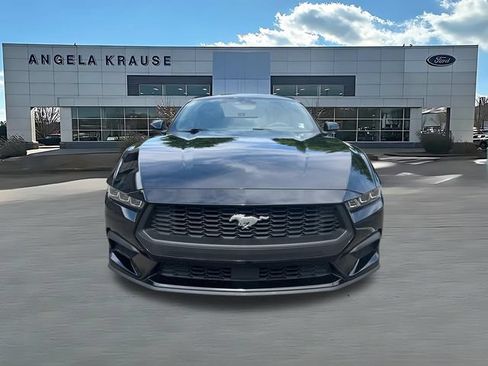Used 2024 Ford Mustang Coupe RWD image 2
