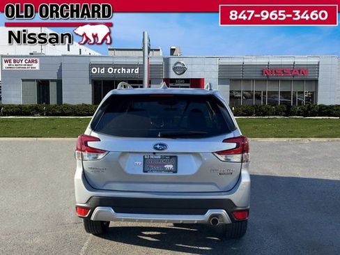 Used 2023 Subaru Forester Touring image 4
