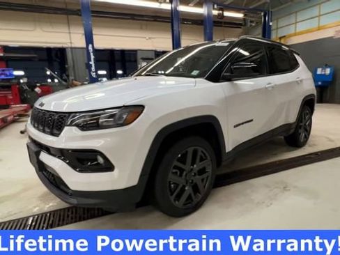 New 2026 Jeep Compass Limited image 4