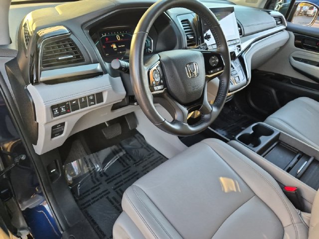 Used 2023 Honda Odyssey Touring image 10