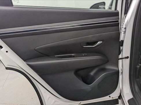 Used 2023 Hyundai Tucson SEL image 16
