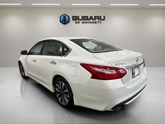 Used 2016 Nissan Altima 2.5 SL w/ 2.5 Technology Package FWD video 3