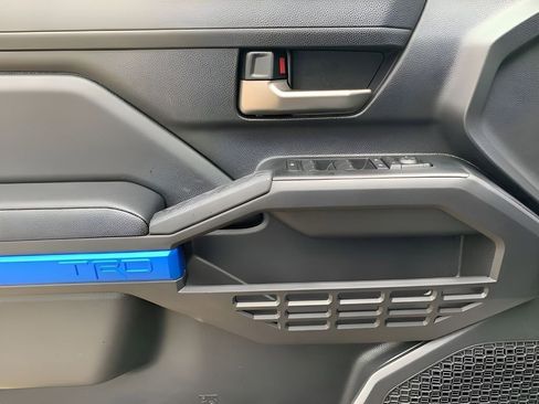 New 2025 Toyota Tacoma TRD Sport image 21