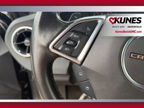 Used 2023 Chevrolet Camaro LT RWD image 17