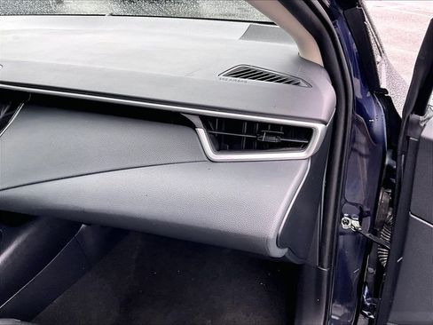 Used 2024 Toyota Corolla LE FWD image 13
