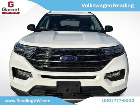 Used 2020 Ford Explorer XLT w/ Equipment Group 202A image 9