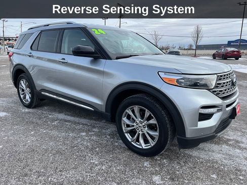 Used 2024 Ford Explorer Limited image 9