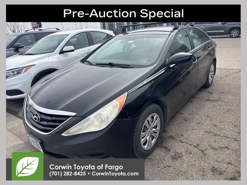 Used 2013 Hyundai Sonata GLS image 1