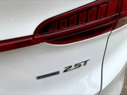 Used 2022 Hyundai Santa Fe Limited image 22