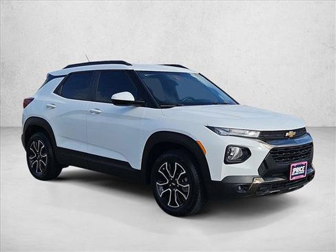 Certified 2023 Chevrolet TrailBlazer ACTIV AWD/4WD image 3