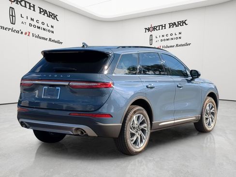New 2026 Lincoln Corsair Premiere w/ Rear Removable Package Tray FWD image 3