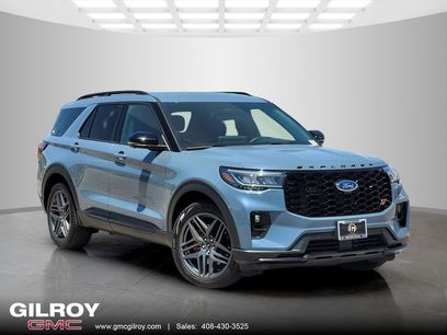 Used 2025 Ford Explorer ST