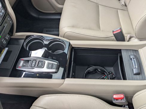 Used 2020 Honda Pilot Elite image 28