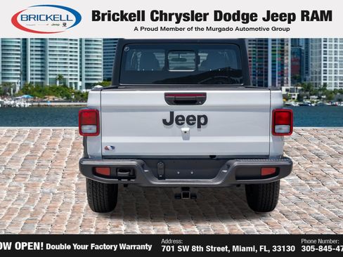 Used 2026 Jeep Gladiator Sport AWD/4WD image 7